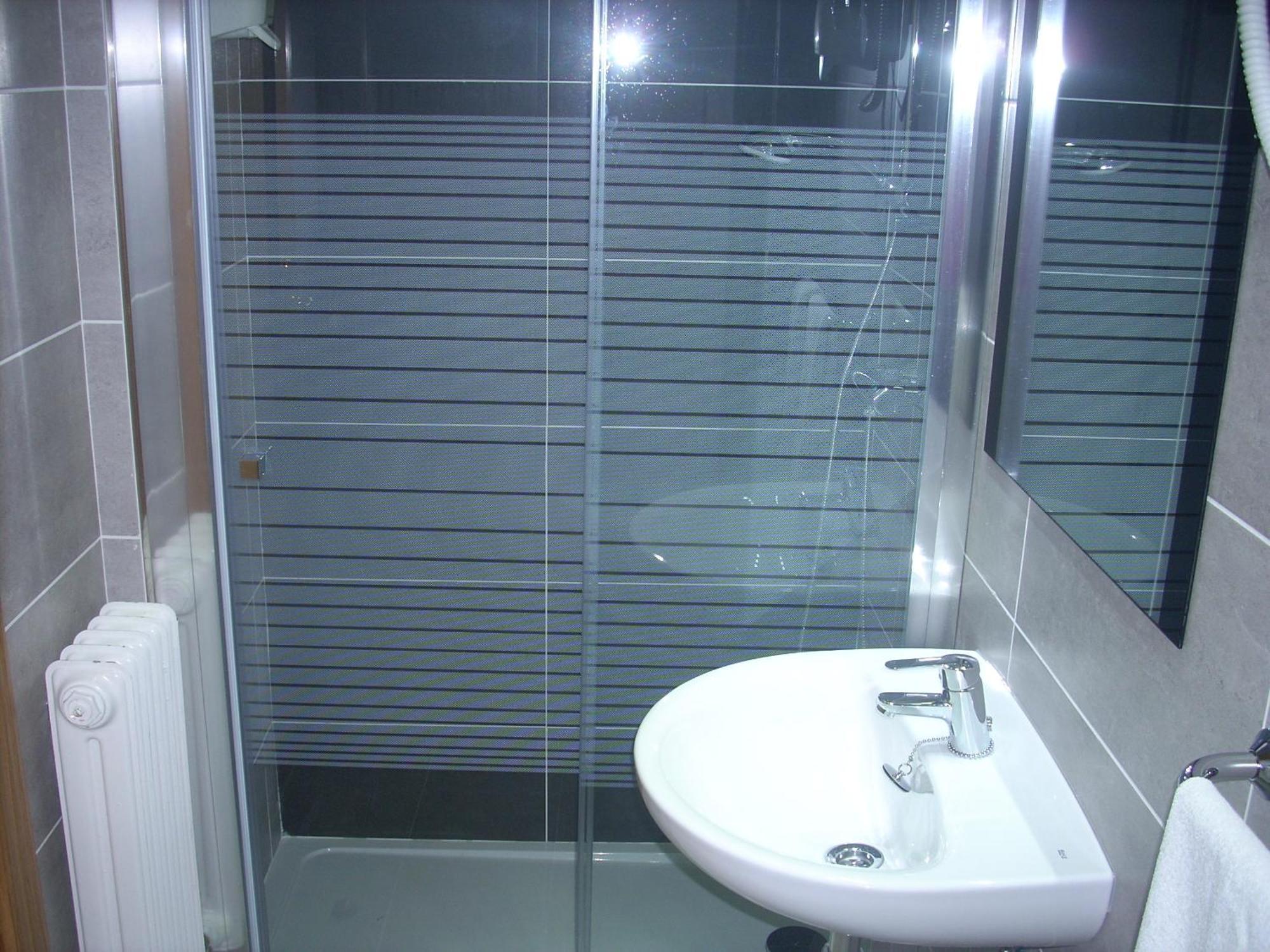 Hotel Corona De Castilla Villares de la Reina Екстер'єр фото